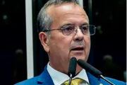Coordenador da campanha de Flávio Bolsonaro diz que PSD atua para reeleger Lula
