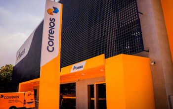 Correios abrem novo programa de demissão voluntária após baixa adesão