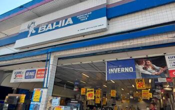 Crise da Casas Bahia tem dezenas de ordens de despejos em lojas e galpões
