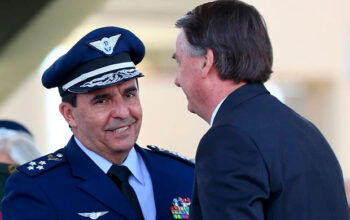 Cúpula militar alertou Toffoli e Aras sobre risco de golpe, diz ex-comandante da FAB