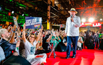 Dados da Quaest apontam que Lula começa a campanha melhor do que em 2022