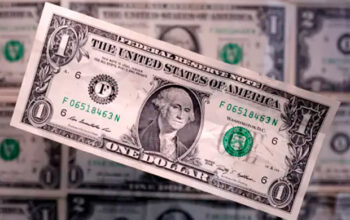 Dólar cai a R$ 5,17 e Ibovespa encerra sequência de 11 quedas consecutivas