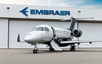 Embraer está no momento de desafiar Boeing e Airbus, avalia Economist
