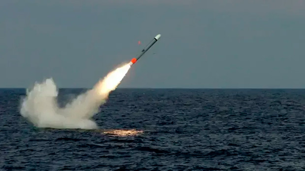 EUA anunciam produção acelerada de US$ 23 bilhões em mísseis Tomahawk