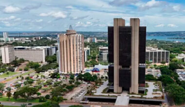 Inadimplência no Brasil sobe para 6,4% em julho e atinge recorde histórico, indica Banco Central