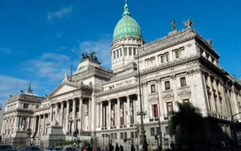 Itamaraty deve receber deputados argentinos em meio a crise causada por ataques de Milei a Lula