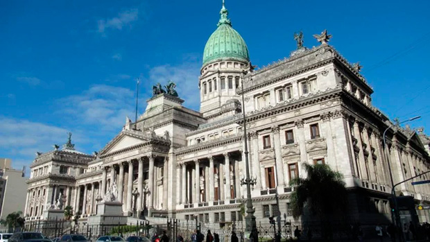 Itamaraty deve receber deputados argentinos em meio a crise causada por ataques de Milei a Lula