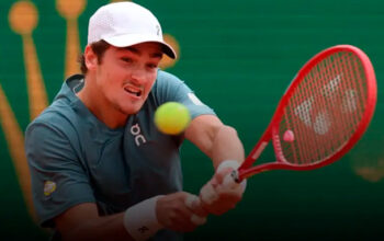 João Fonseca vence Tsitsipas na estreia e avança à terceira rodada do Masters de Montreal