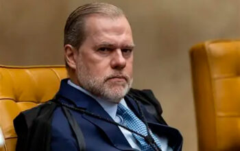 Justiça de Londres ignora Toffoli e mantém provas da Lava Jato para defender o confisco de R$ 51 milhões de ex-engenheiro da Petrobras