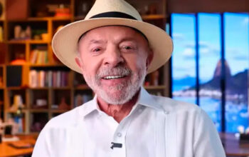 Lula aposta na aprovação de MP para extinguir ‘taxa das blusinhas’ e defende justiça tributária