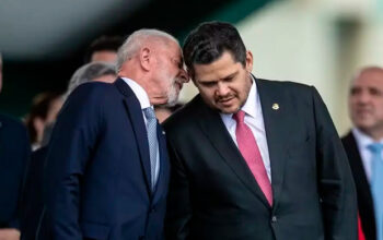 Lula cobra Alcolumbre e pede votação do fim da escala 6×1 antes do 1º turno