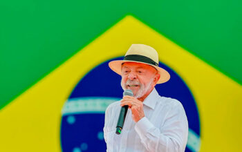 Lula parabeniza Alison dos Santos por recorde mundial nos 400m: "Grandioso"