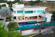 Mansão de R$ 6,2 milhões no Lago Sul que fez o patrimônio de Flávio Bolsonaro saltar 370%