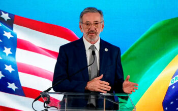 Ministro diz que tarifaço dos EUA é “ilegal e abusivo” e reciprocidade não deve acontecer neste ano