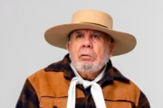 Morre Bagre Fagundes, voz histórica da cultura gaúcha, aos 86 anos