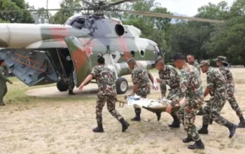 Número de mortos no Nepal após deslizamentos e enchentes sobe para 675