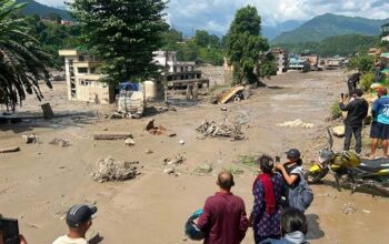 Número de mortos por enchente no Nepal e no Tibete sobe para 543