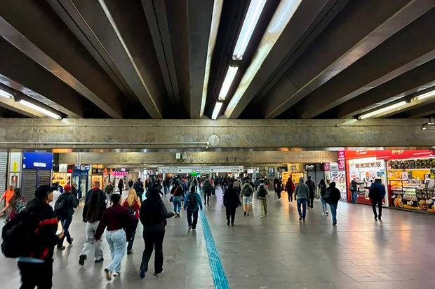 Paralisação de trens da CPTM em São Paulo entra no segundo dia