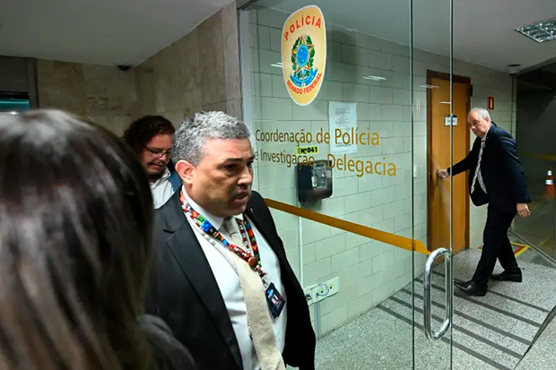 PF prende presidente da Conafer, último foragido da Operação Sem Desconto por fraude no INSS