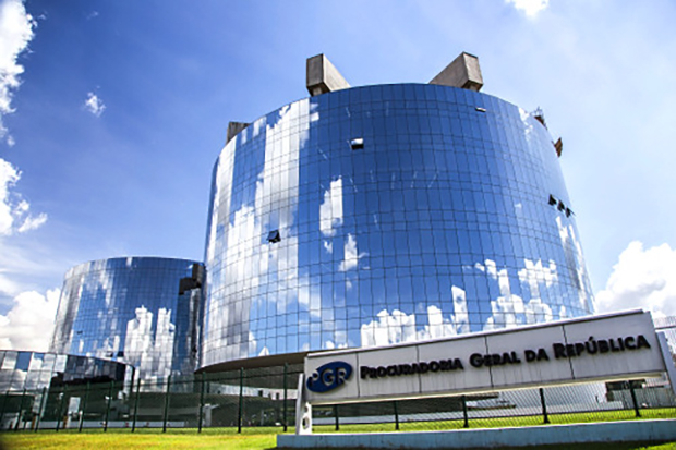 PGR avalia recorrer caso Mendonça mantenha inquérito contra Lulinha no STF