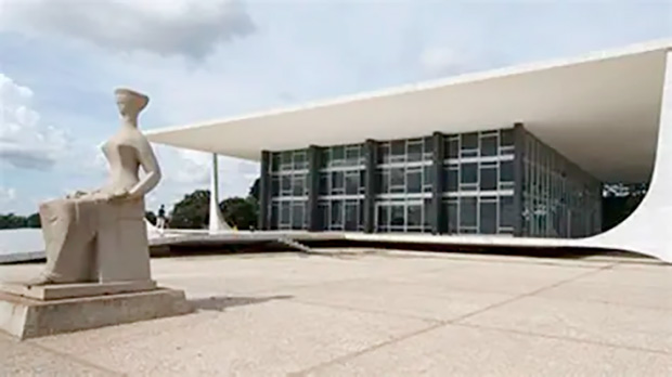 Plenário do STF abre brecha para reduzir penas de réus do 8/1