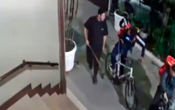 Polícia tenta prender entregadores que lincharam ciclista em Copacabana