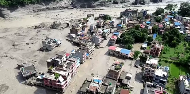 Deslizamento forma novo lago perto da fronteira entre China e Nepal