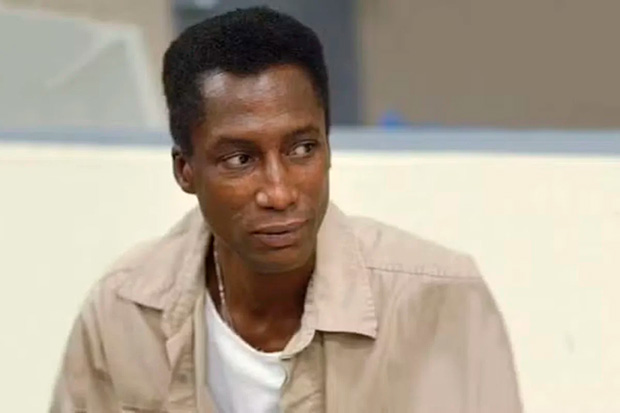 Ator Michael Wright morre aos 70 anos após diagnóstico de doença rara