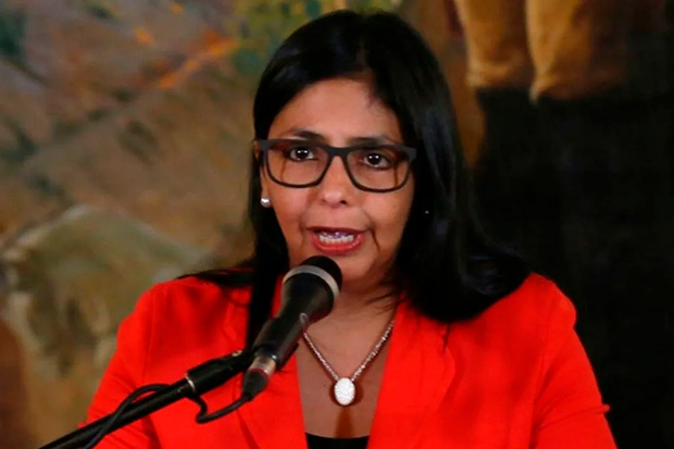 Delcy comemora acordo que dá aos EUA controle do petróleo venezuelano