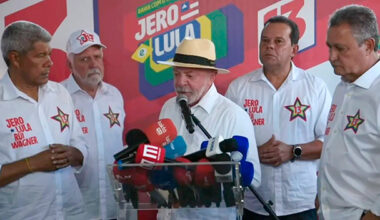 Lula volta a defender política para cuidar de idosos: "Obrigação do Estado"