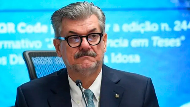 STJ decide punir ministro Marco Buzzi com a perda do cargo após denúncias de assédio sexual