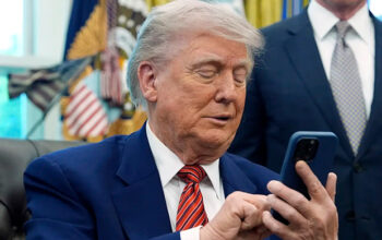 Trump é processado por venda de acesso antecipado aos seus posts em rede social