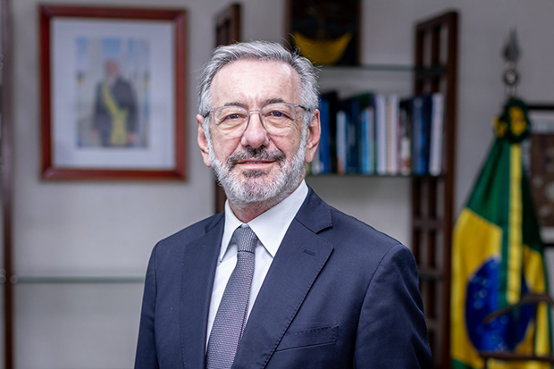 Trump manda representante comercial buscar acordo com governo Lula