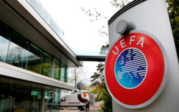 UEFA diz ter perdido confiança em Infantino enquanto FIFA enfrenta cobranças por transparência