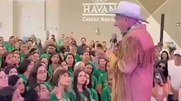 Véio da Havan” tenta colocar funcionários contra o fim da escala 6×1