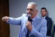 Vice de Flávio, Gaspar oferece DNA à PGR após acusação de estupro