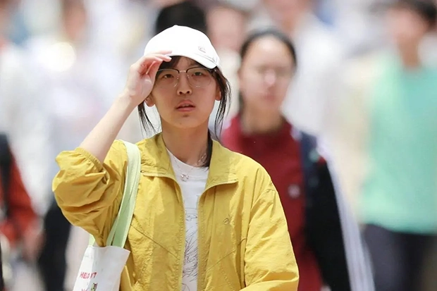 Adolescentes chineses recorrem a remédios para escapar da pressão escolar