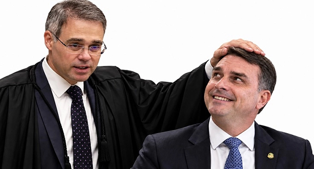 André Mendonça mandar apagar publicações sobre Flávio Bolsonaro e N.S. Aparecida