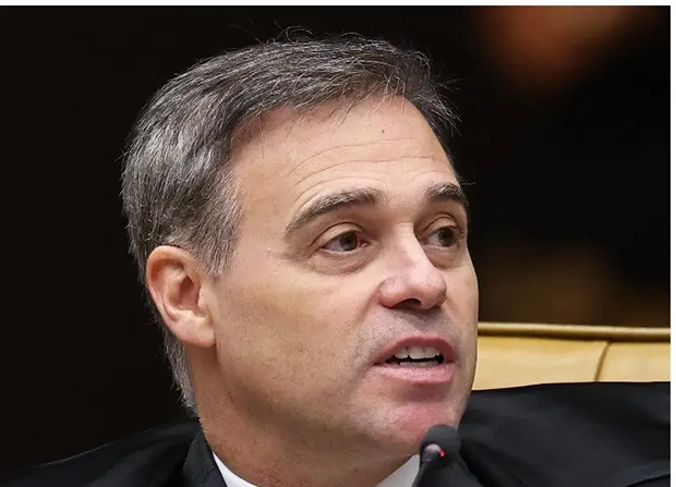 Após ser chamado de “pixuleco eleitoral”, Mendonça responde a Gilmar