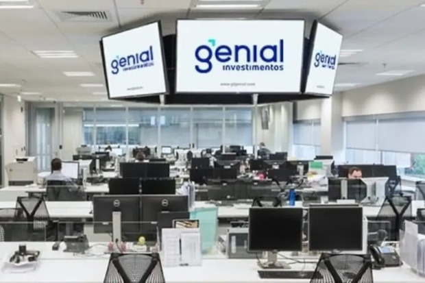 Diretor do Banco Genial e empresário ligado ao Master são alvos de operação