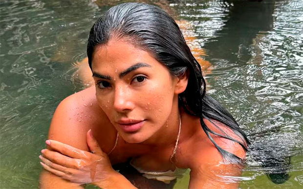 Ex-BBB Marciele, cunhã-poranga do Boi Bumbá Caprichoso  diz que abriria mão de sexo para não se preocupar com dinheiro