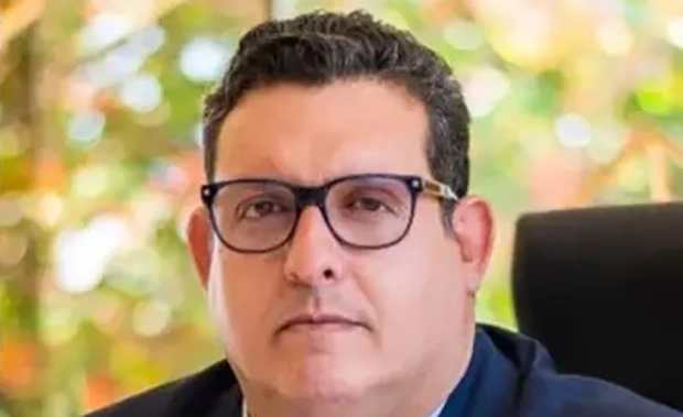 Ex-marqueteiro de Flávio diz que repassou R$ 1 milhão a “Dark Horse” após pedido “desesperado” de Frias