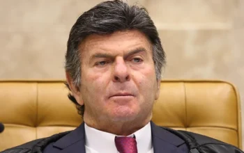 Fux assume ação sobre registros de visitas de Viviane Moraes e Vorcaro ao Senado