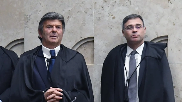 Gilmar Mendes afirma que Fux e Mendonça fizeram “ajuste prévio” em sessão sobre a PF