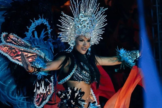 Isabelle Alcântara é a nova rainha do Garantido para o Festival Folclórico de Parintins de 2027