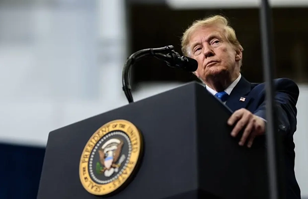 Justiça proíbe Trump de deportar imigrantes para países diferentes da origem