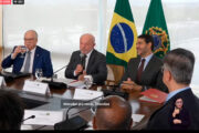 Lula faz apelo pela preservação da estabilidade democrática e pela defesa da integridade dos órgãos de Estado