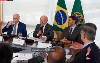 Lula faz apelo pela preservação da estabilidade democrática e pela defesa da integridade dos órgãos de Estado