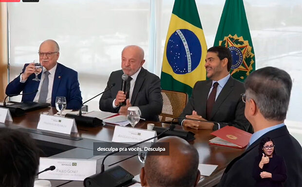 Lula faz apelo pela preservação da estabilidade democrática e pela defesa da integridade dos órgãos de Estado