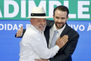 Lula prepara programa para reduzir o endividamento das famílias com foco na compra de dívidas antigas